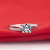 1ct Super Star Love Bästa Certifikat Moissanite Lady Real Solid 18K Vit Guld Finger Ring Stone Test Positiv Aldrig blekna