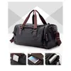 Mens Travel Duffle Bags PU Leather Waterproof Classic Sports Fitness Handbags Large Capacity Multifunction Shoulder Duffel237c