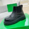 Tasarımcı-Bayan Martin Çizmeler Yumuşak Dana Elastik Kemer Ayak Bileği Boot Deri Bayan Platformu Sneakers Moda Kalın Soled Kadın Ayakkabı