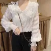 Yitimuceng Folds Blus kvinnor Oversized Casual Shirts Korean Fashion Long Lantern Sleeve Vit Vår Sommar Sweet Toppar 210601