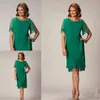 2023 Mother of the Groom Dresses Simple Green Knee Length Short Sleeve Crystal Wedding Guest Dress Ladies Bride Party Gown