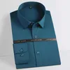 メンズクラシック長袖シルキー竹ファイバーシャツポケットレスレギュラーフィット快適な柔らかい伸縮性のない非鉄ソリッドドレスシャツ210626