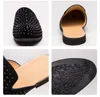 Äkta läder Mäns Sandaler Trend Slip-On Buckle Design Skor Man Casual Fashion Low Heel Högkvalitativ Sandal för pojkar