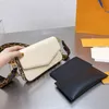 Złoty Łańcuch Crossbody Torba Kobiety Flap Messenger Handbag Qulaity Flip Portfel z dwoma odłącznymi kieszeniami Klasyczny Trzy kawałek