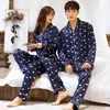 CAIYIER Couple d'hiver Pyjamas Set Soie Loves Imprimer Manches longues Vêtements de nuit Hommes Femmes Casual Big Taille Lovers Nightwear M-5XL 211215