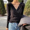 V Neck Pullover Manga Longa Camiseta Mulheres Slim Fit Sold Spring Outwear Tees Femme All Match Soft Ladies Top 210422