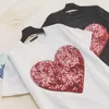 MyDbsh 2021 Sommar Kawaii Sequined T Shirt Kvinnor Casual Cotton T-shirt Lady Sequin Red Heart Tops Slim Harajuku Tee Shirt Femme x0628