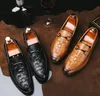 Herrskor Handgjorda Bekväm Trend Klassisk Mode Business PU Brown Retro Loafers Low Heel Casual Mens Designer Dress Shoe