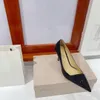 2022 Erken Bahar Yeni Pullu Ayakkabı Sivri Burun Yüksek Topuklu Hollow Stiletto Deri Sığ Ağız Tek Ayakkabı Kadınlar
