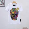 Phillip Plain Men Designer PP Skull Diamond T-shirt Kort ärm Dollar Brown Bear Brand Tee O-Neck High Quality Skulls Tshirt Tee210h