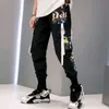 2021 Fashion Swag Streetwear Men Reflective Hip Hop Loose Cargo Pants Male Joggers Graffiti Ribbon Linen Pants Techwear Trousers H1223