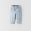 Jeans Neonate Pantaloni per bambini Pantaloni per neonati in denim con tasca 2022 Primavera Autunno Abiti in stile coreano