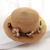 Brede rand hoeden ouder-kind zomer zon hoed emmer voor dames beige kanten bowknot bloemen lint flat top stray strand capeau femme delm22
