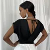 Lucynever Black Sexy Backless V-Neck Bluzka Kobiety Eleganckie Ruffles Bez Rękawów Koszulki Damskie Letnie Przypadkowe Tunika Kobieta Crop Tops 210521