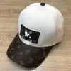 2021 Berretti a sfera di alta qualità Sport all'aria aperta Berretti da baseball Lettere Modelli Ricamo Berretto da golf Cappello da sole Uomo Donna Cappelli snapback regolabili t64