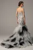Svartvitt elfenben sjöjungfru bröllopsklänningar klänningar gotiska älskling ruffles kjol formell brud klänning med färg anpassad2694