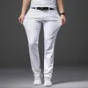 Para quatro estações confortáveis ​​denim branco homens jeans moda casual estilo clássico estilo slim calças macho marca alongamento avançado x0621