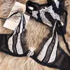 Sexy Lace No Steel Ring Lingerie Triangle Cup Stripe Contraste Couleur Bralette Ultra-mince Perspective Soutien-Gorge Ensemble Deep V Sous-Vêtements Ensemble X0526