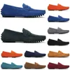 chaussures 2021 running mode casual Vente noir rose bleu gris orange vert marron mens slip on paresseux pois en cuirjogging extérieur