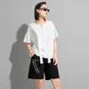 [EAM] Women Black White Big Size Casual Zipper Ribbon T-shirt Hooded Half Sleeve Fashion Spring Summer 1DD8084 210512