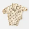 Baby Pajamas набор милые с длинными рукавами однобортные младенческие мальчики девушки дома одежда 2шт весна осень крытый 210515