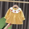 幼児生まれたばかりの赤ちゃんの女の子のドレスの服のカジュアルな幼児の女の子の王女の誕生日のドレス赤ちゃん女の子服0-2y Vestidos Q0716