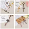 Party Gunsten Crown Key Bottle Opener Sleutelhanger 5 Kleuren Gast Bruids Douche Souvenir Feestelijke Gift Openers voor Bruiloft T2i52386