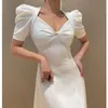 女性フレンチホワイトAラインセクシーバブルドレスカジュアルな服の半袖夏のソリッドパーティーマキシドレス210422