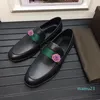 Nowe buty casualowe futro zimowe Mężczyźni Mokasyny 2021 Slip On Moda Drivers Loafer Wysokiej Jakości Prawdziwe Skórzane Mokasyny Czarne Białe Mężczyźni Buty