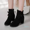 Venda por atacado-botas 2021 mulheres para moda de inverno espessas com zíper tornozelo arco alto salto casual couro