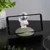 Creativo stile coreano arredamento figura astronauta decorazione ornamenti casa statue moderne Desktop porta telefono ufficio artigianato regalo 210804