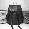 Mochila 34.5x44x12.5cm bolsas bolsas mens trackpacks de couro na moda bolsa real para homens sacos Multi-funcional grande mochila, produção