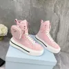 2021 Autum Lastest Sapatos Casuais Designer de Luxo Alta Superior com Saco Pequeno Mulheres Plataforma Sneakers Ao Ar Livre Andar confortável Moda Senhoras Treinadores Esportivos