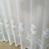 Rideaux rideaux blancs brodés de luxe feuilles d'or délicats pour chambre à coucher fond en dentelle transparente