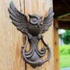 素朴な鋳鉄フクロウの装飾的なドアのノッカーの伝統的なアンティークスタイルのドアハンドルのドアラッチ国農村装飾マウントメタルクラフトゲート華やかな