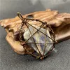 Oregelbunden Natural Flash Gray Moonstone Labradorite Crystal Pendant Wire Wrapped Blessed Energized Chakra Balancer Healing Gemstone Pentacle Pentagram Charm