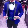 Custom-Made Embossing Groomsmen Peak Lapel Groom Tuxedos Mężczyźni Garnitury Wedding / Prom / Dinner Man Blazer (Kurtka + Spodnie + Kamizelka + Kamizelka) W806
