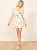 Vintage Floral Print Dress with Bow Sashes Summer Sexy Women V-Neck Mini Dresses Cute Girls Chic Vestidos 210520