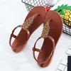 Sandalen voor vrouwen met shaper flats en bohemien folk stijl platte neus flip-flop strand schoenen slippers