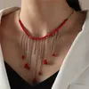 Collane con ciondolo labbra lunghe con nappa Perline nere rosse Catene placcate in argento Girocolli in lega europea Collana per le donne Gioielli di Halloween Regalo per feste