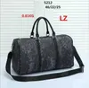 Designer Mode Seesäcke Männer Frauen Reisetaschen Lederhandtaschen Reisetasche mit großem Fassungsvermögen Handgepäck über Nacht Weekender 266s