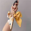 Fruktmönster Silk Scarf Bow Car Key Ring Creative Cloth Art Web Celebrity Keychain Bag Pendant Lovely Keychains Womengirl