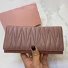 Designers Cowhide Cuir Long portefeuille Morceau Spolds Interior Zipper Pocket Black Pink Women Fashion Luxurys Hands Sacs Purse Card Hold204K