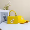 Tiktok 2022 Moda Trendy Children039s Borsa Berretto da baseball Autunno Inverno Colori della caramella Ragazzi Ragazze Borse a spalla Cappelli da baseball Tw1029649