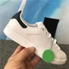 Con scatola Stan Smith Scarpe casual zebra rosso lussureggiante argento metallizzato rosa tripla iridescente OG bianco verde moda bassa uomo sneakers donna uomo scarpe da ginnastica