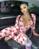 Kvinnor Jumpsuits Nightwear Playsuit Workout Knapp Bodysuit Skinny Print Långärmad V-Neck Onesies Plus Size Rompers LY823