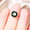 Kwadratowy Szmaragd Green Jade Ring 18k Rose Pozłacane Proste Inkrustowane Biżuteria Gemstone with Tourmaline Crystal Finger Pierścionki dla kobiet