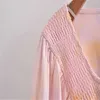 Za Vintage Tie Dye Camicetta corta Donna Manica lunga a sbuffo Crochet Applique Camicia estiva Chic Ruffle Elastic Loose Pleat Top 210602