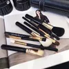 Мода 9PCS 3D Makeup Щетки наборы наборных фондов Фонд Изысканная упаковка