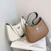 2022 Factory Wholesale New Fan Bingbing's same Cleo medieval armpit foreign style French stick One Shoulder Hand Mirror women's bag